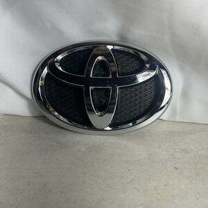 Toyota Radiator Grille Emblem